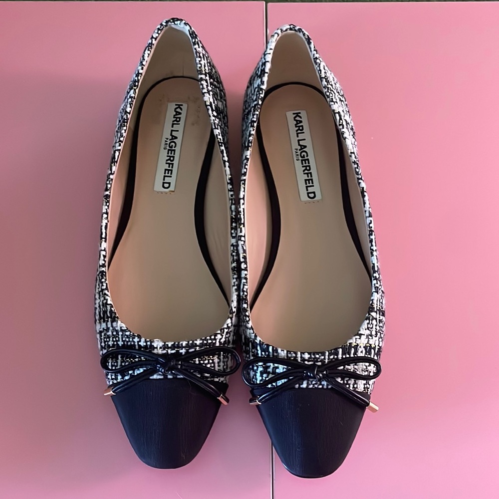 Karl Lagerfeld Paris Flats